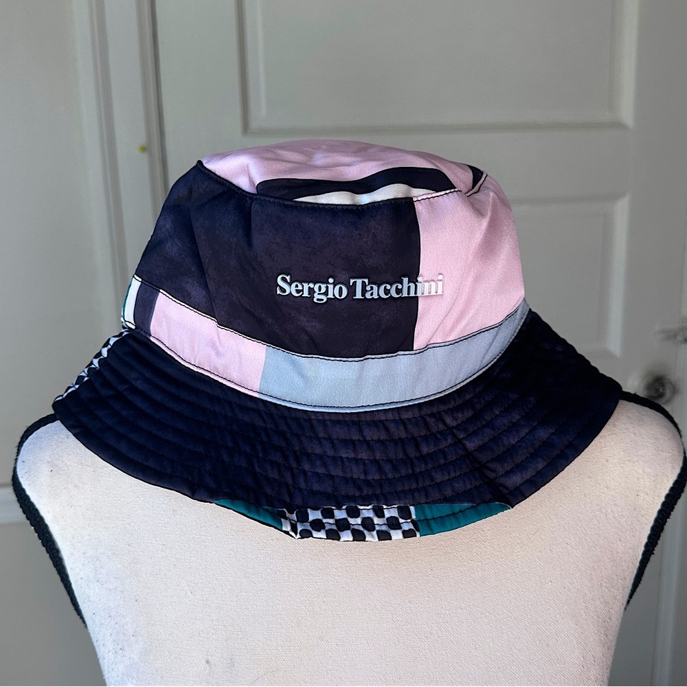 Sergio Tacchini Bucket Hat NWT Reversible Black Canton Gandolfo Tennis Festival